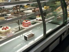 android_upload_pic-皇冠幸福里动物奶油生日蛋糕(光谷软件园店)