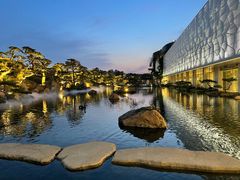 -罗红摄影艺术馆