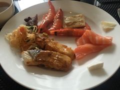 -圣丰索菲特·2 On 988 Café 自助餐厅