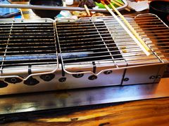 -哈尔滨小酒馆·鲜肉现穿自助烧烤(康新花园店)