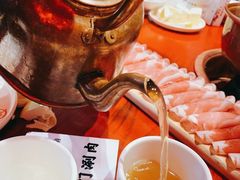 -前门·鲜肉火锅(长风店)