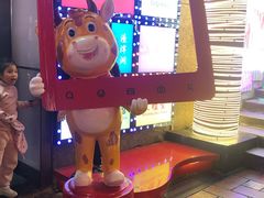 -八一路好吃街(雨田商务大厦店)