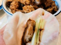 脆皮肘子-新侨小馆(东直门北小街店)