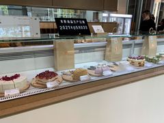 面包甜点陈列柜-EVERNAKED裸蛋糕(SOHO天山店)