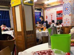 大堂-甘家界柠檬鸭店(高峰林场店)