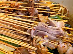 -拈签一笑黄牛肉辣卤串串
