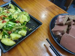 -曹丞相·地锅鸡·地锅鱼(武林店)