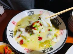 酸菜鱼-有位虾匠·香辣蟹·小龙虾(李村店)