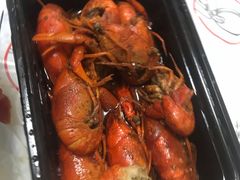-龙巢盱眙龙虾·牛蛙·烧烤宵夜(八卦岭店)