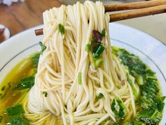 -杨记清芳牛肉拉面(京广路店)
