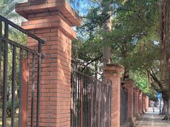 -广东外语外贸大学(白云山校区)