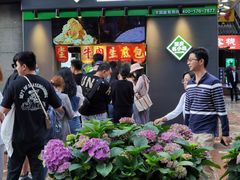 -八一路好吃街(雨田商务大厦店)