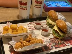 -The Habit Burger Grill 哈比特汉堡(复兴soho店)