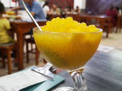 杨枝甘露-黄师奶甜品店