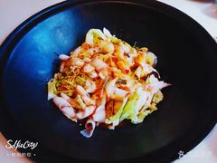 -王老六铁锅炖鱼(长春路店)