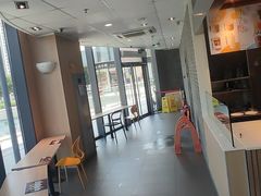 大堂-麦当劳(东石东一路店)