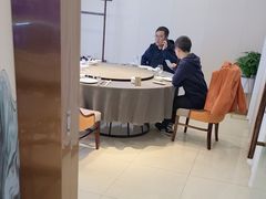 -香山湖渔家大院