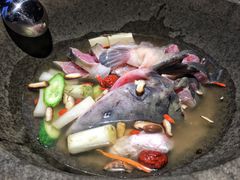鲜潭蒸汽石锅江团鱼-鲜潭蒸汽石锅鱼(五道口购物中心店)