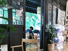 -猫的天空之城概念书店(杭州南宋御街店)