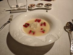 鱼汤海皇灌汤饺-誉珑轩