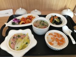 -哈佛宝贝月子会所(登封店)