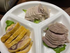 -绍兴老味道·非遗门店(银泰城店)