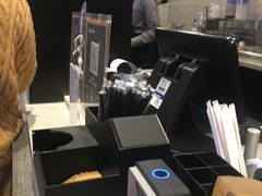 -瑞幸咖啡(尼盛尚品汇店)