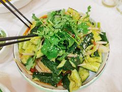 凉拌青瓜-口衣记鸡饭店