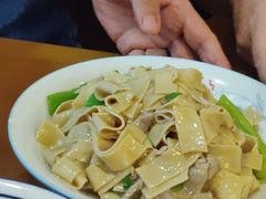 干豆腐尖椒-鹤乡东北菜(崮山路店)
