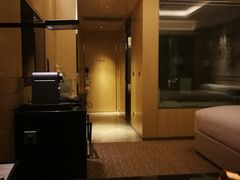 -上海宝华万豪酒店