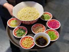 京味炸酱面-大海碗·京菜炸酱面(雍和宫店)