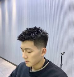 -东方美妍小鹏造型