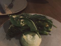 西兰花佐牛油果酱-BOR Eatery(安福路店)