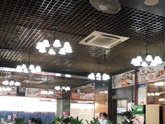大堂-周记茗点居(西村店)