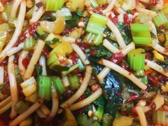 -玲玲米粉·新疆现炒米粉(大十字总店)
