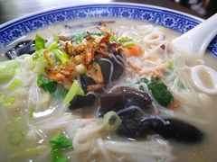 -亚忠小吃店(曾厝垵店)