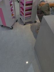 -吉艺心专业美发造型