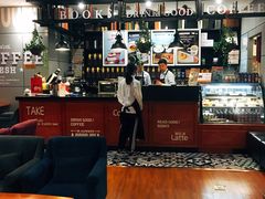 -西西弗书店&矢量咖啡(壹方购物中心店)