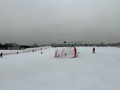 -华彬猛犸滑雪场