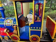 -史努比缤纷世界