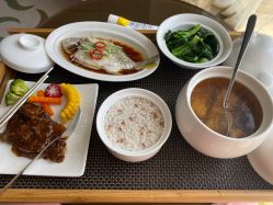 -臻康乃馨月子中心(集美店)