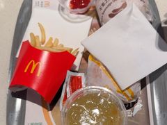 -麦当劳(滨河路DT店)