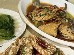 -三亚火车头万人海鲜广场