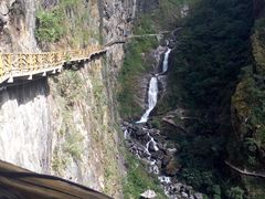 -苍山世界地质公园·石门关大峡谷
