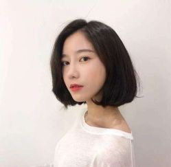 -时尚殿堂明星门店