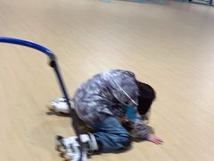 -极限PLAY运动娱乐新世界·团建派对表演休闲馆·室内高空游乐园