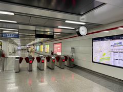 -闸弄口(地铁站)