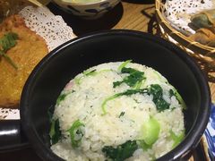 -新梅华·茶点餐厅(欧尚店)