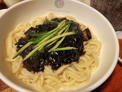 -军硕烤肉·部队火锅(二七万达店)