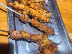 -马路牙子烧烤音乐酒馆(望京店)